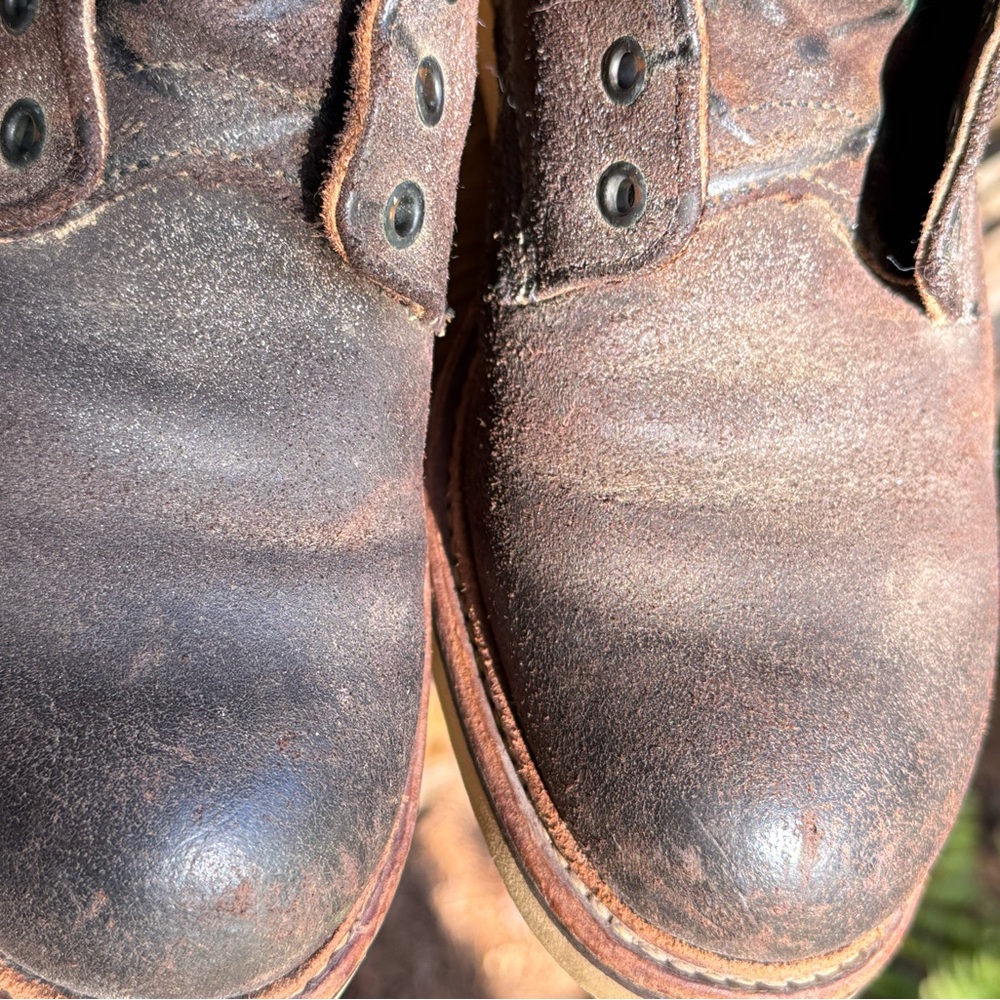 Red Wing Muleskinner Roughout Leather Boots - Picture 9 of 14